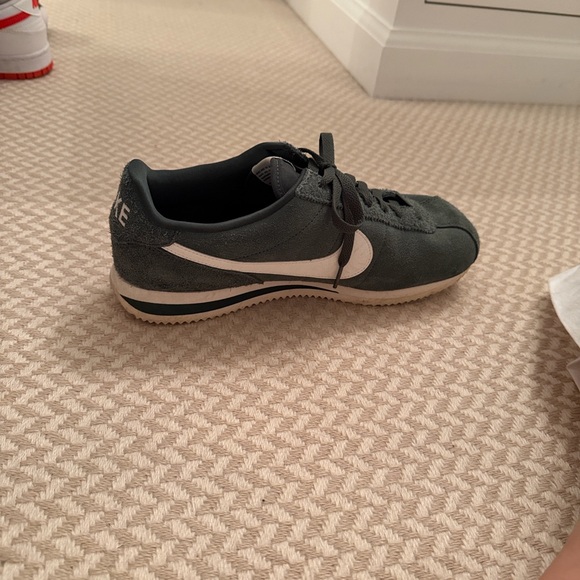 Nike
Cortez "Vintage Green" sneakers - Picture 5 of 7